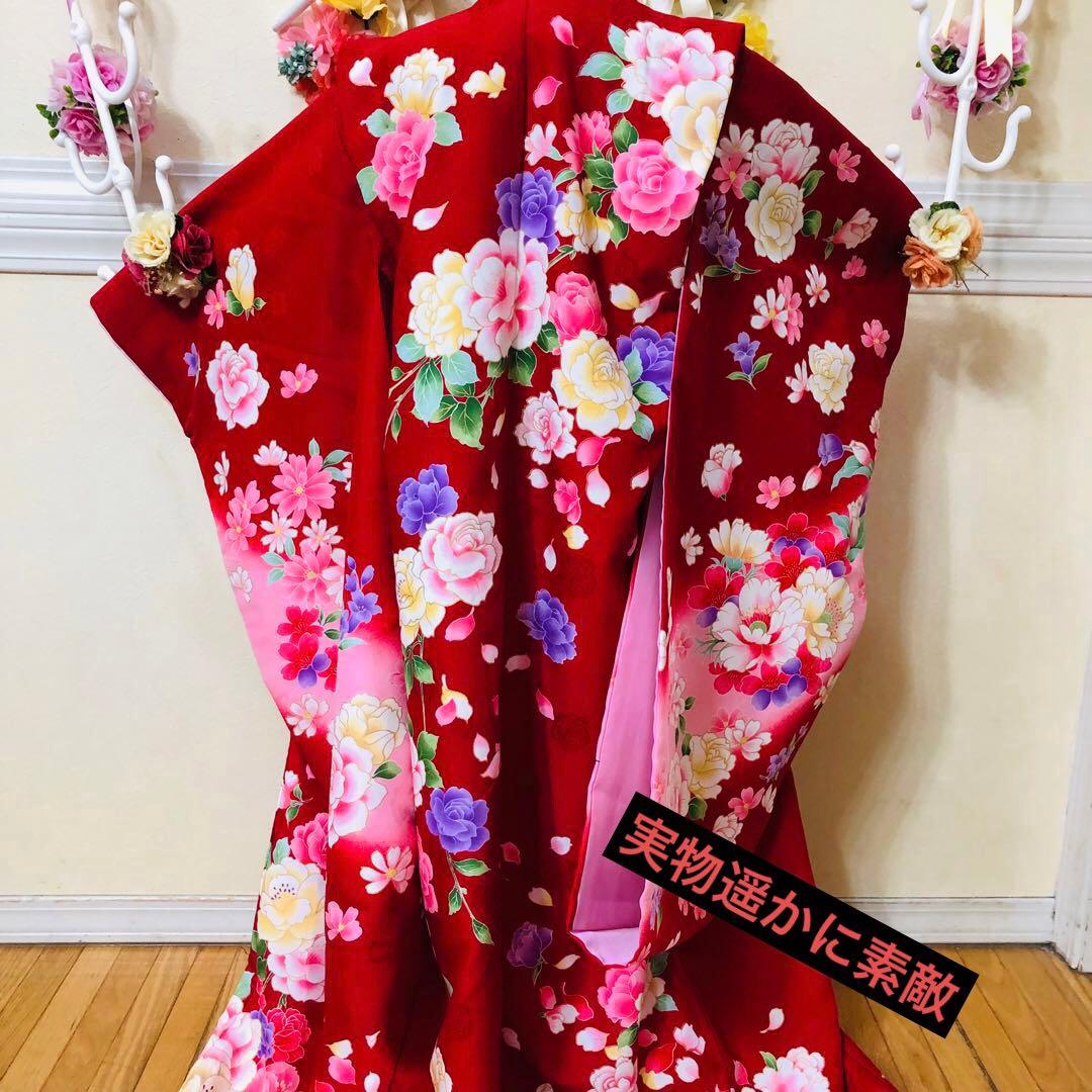 七五三七歳未使用着物‼️人気赤地暈し⭐︎薔薇金糸刺繍煌びやか際立つ⭐︎安心フルセット