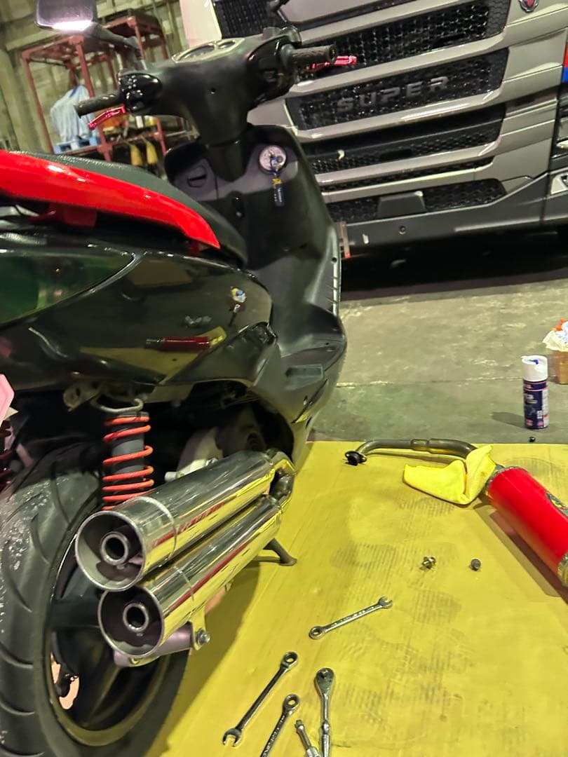 ステンレス デュアルエキゾーストマフラー ウィルズウィン　se12j シグナス