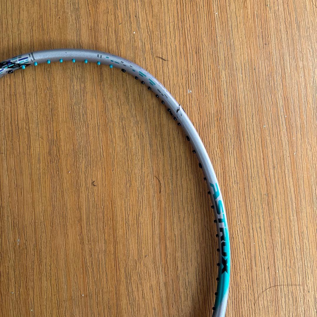 バドミントンラケットジャンク品