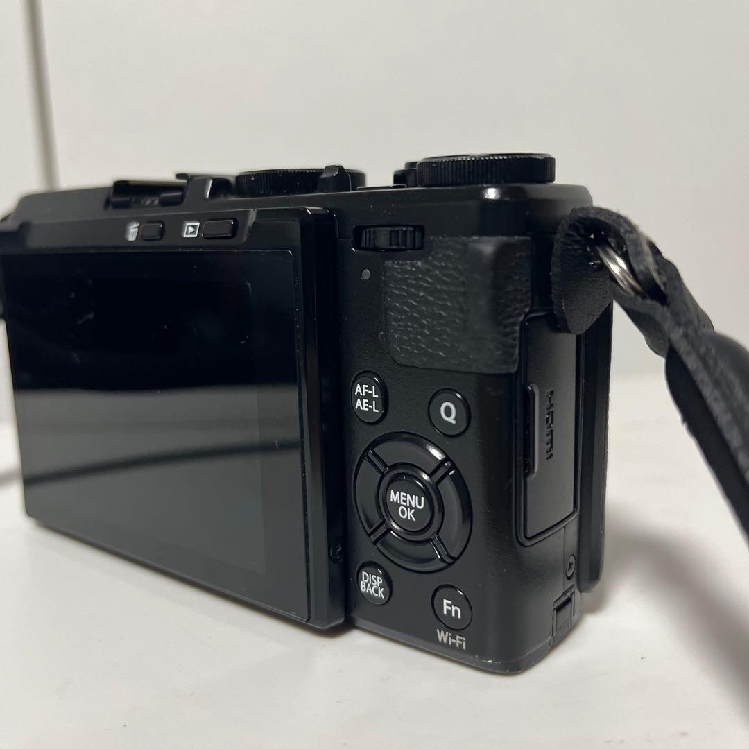 Fujifilm X70 ブラック