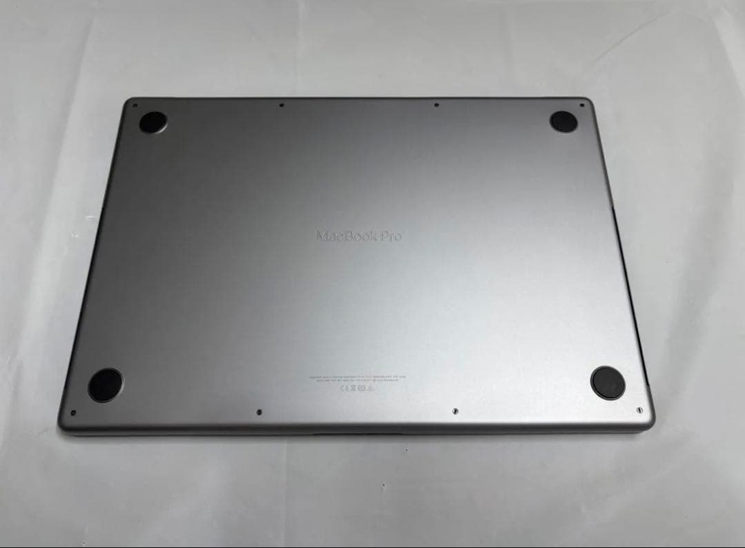 MacBookPro 16インチ M1Pro 16GB SSD512GB