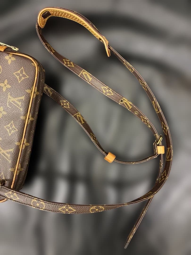 LOUIS VUITTON ポシェット マルリーバンドリエール M51828