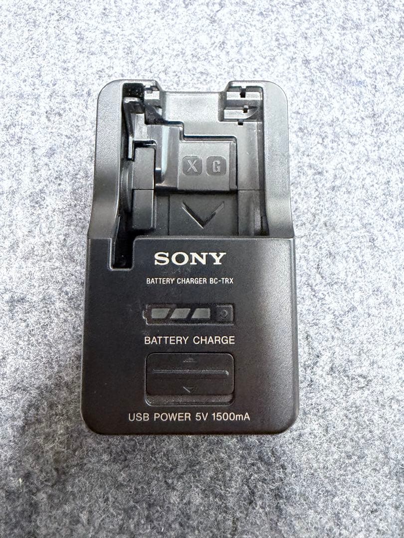 SONYソニーZV1-M2 ホワイト　SDカード256GB、予備バッテリー付き