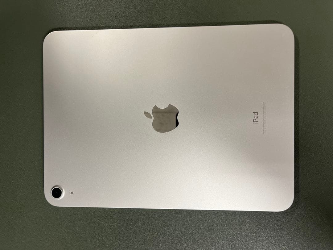 iPad 第10世代 64GB 美品 Apple Pencil・ケース付