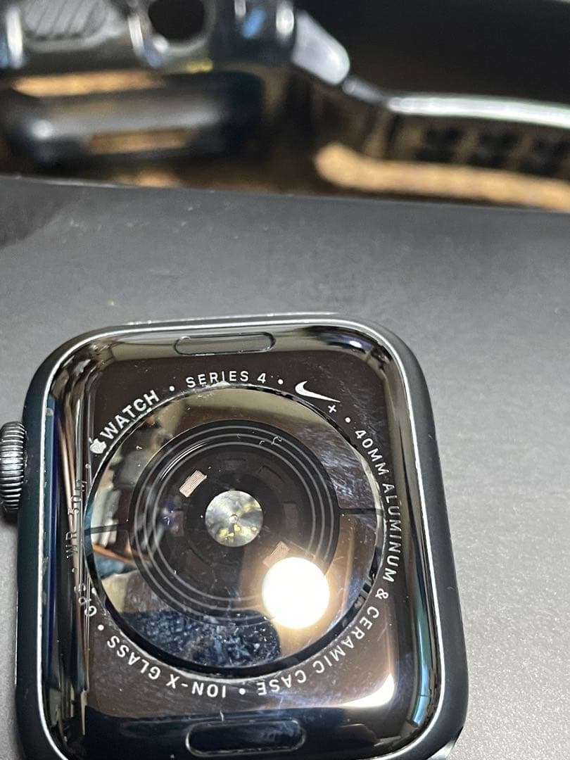 送料込美品SIMフリーiPhone12proAppleWatchSeries 4