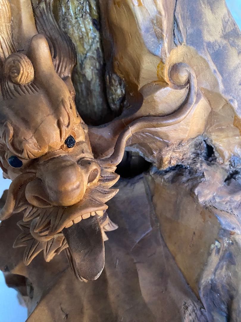 木製　龍　置物　木彫り　彫刻　ドラゴン　一刀彫　オブジェ
