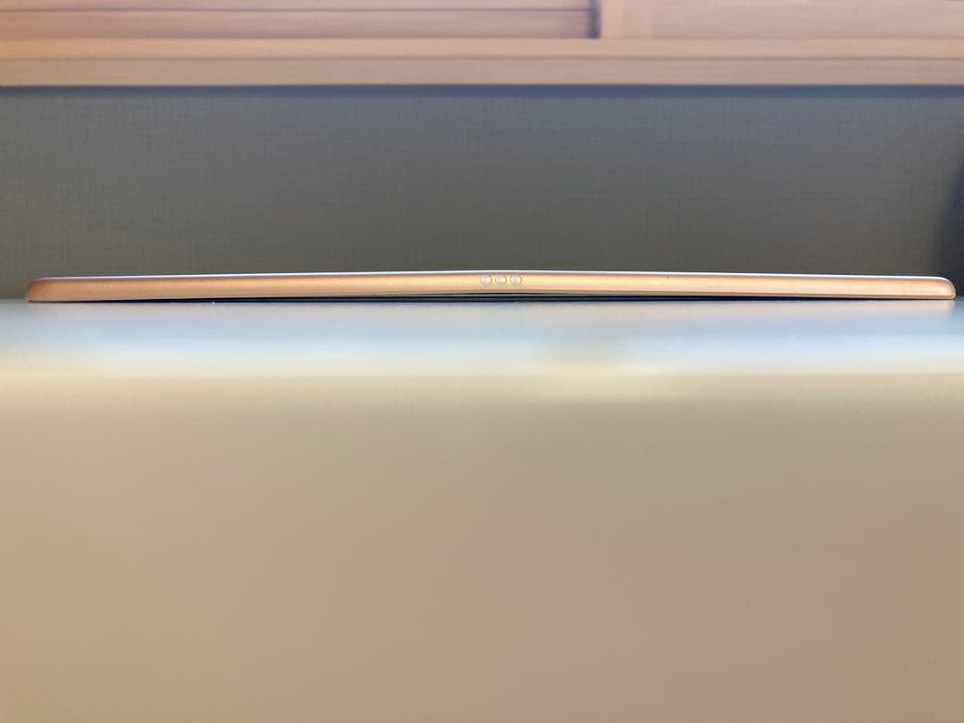 ジャンク　ipad air3 ゴールド　64gb wifi