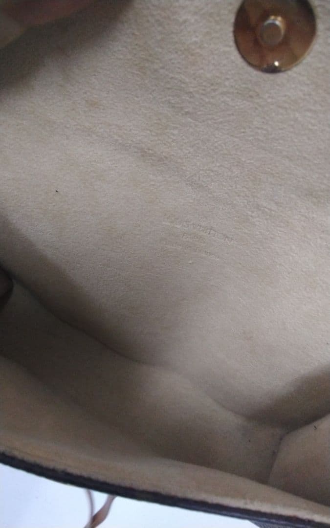 ヴィトン　ウェストポシェット