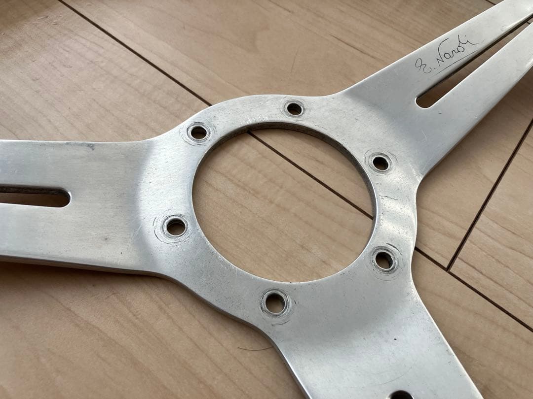 NARDIナルディ クラシック　ウッドステアリング　365mm