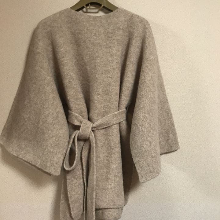 ローレンマヌージアン　アルパカポンチョ　ケープニット　美品