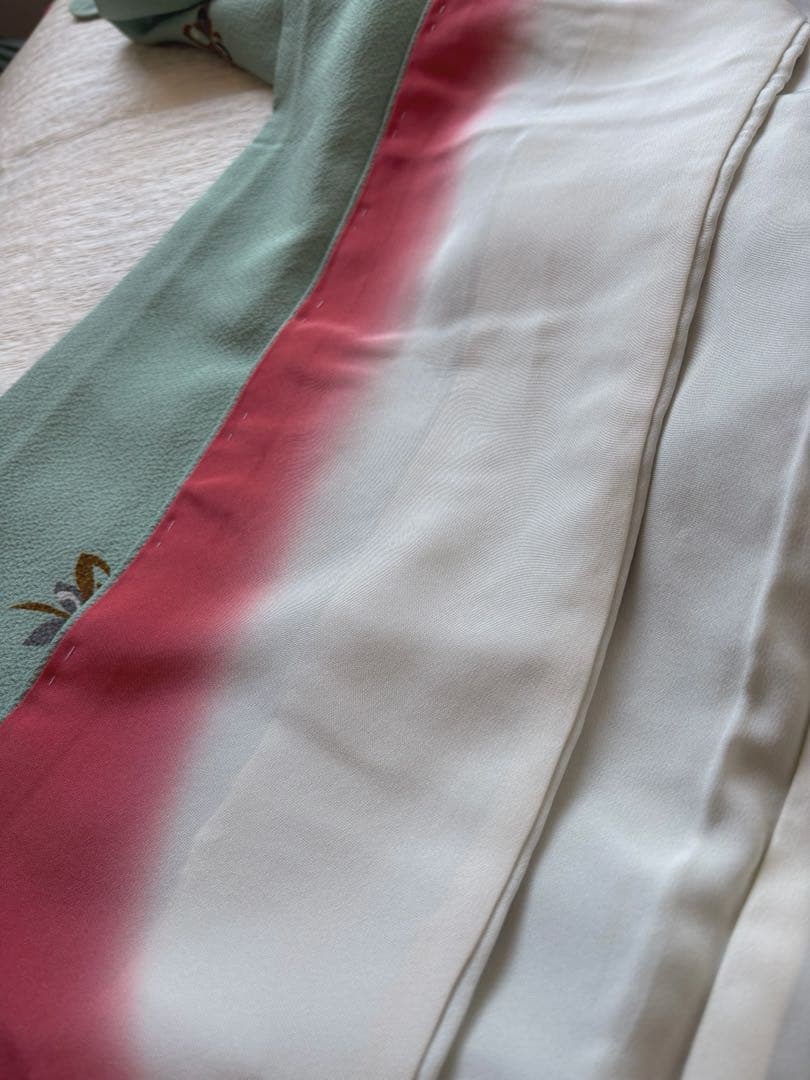 ❤️主役になれる正絹小紋　縮緬　ティファニーブルー　新品保管　新品畳紙付き