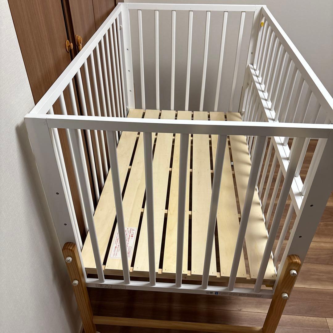 pacopako キホンベビーベッド　スライド+キャスター付き