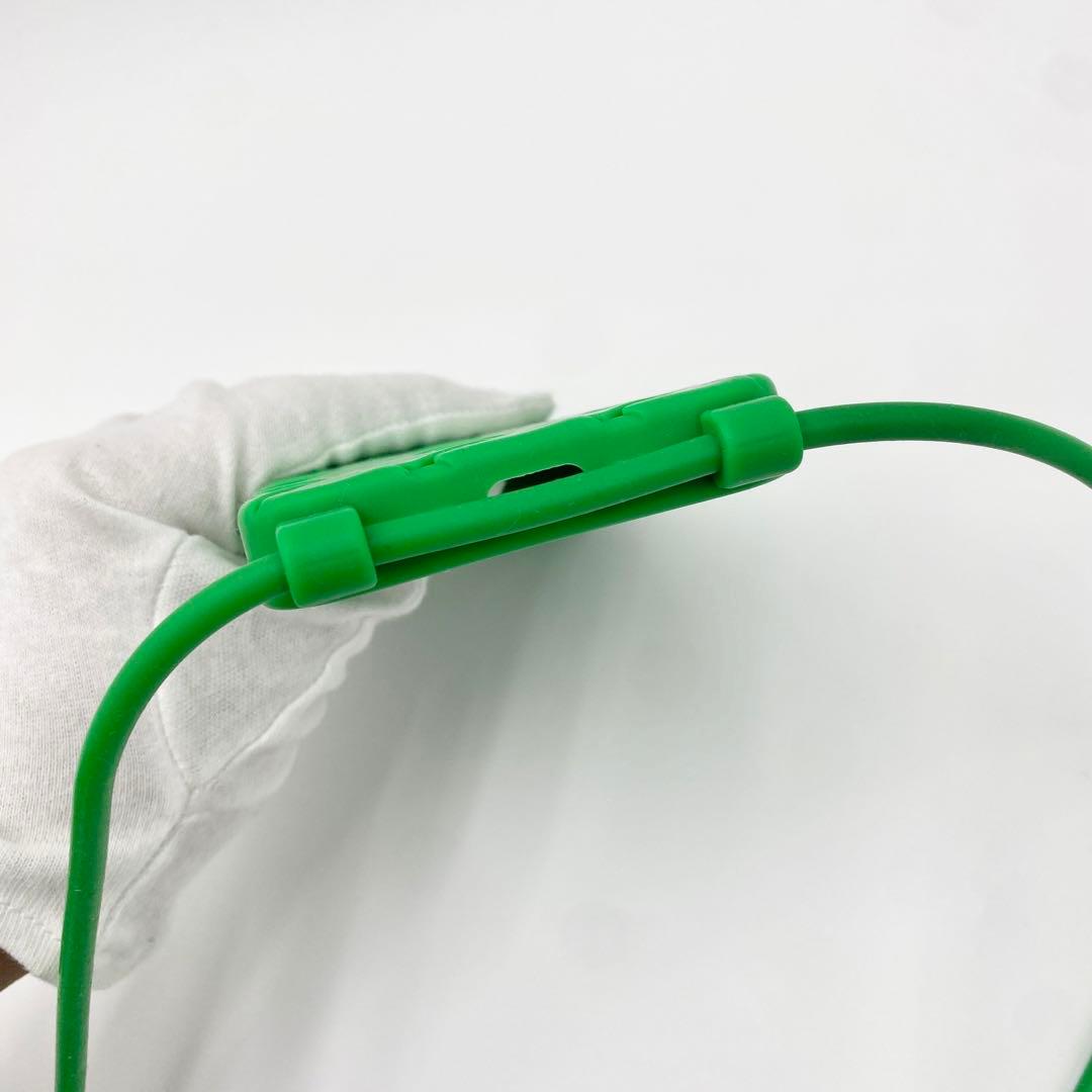 【極美品】ボッテガヴェネタ iPhone15Pro ケース ストラップ グリーン