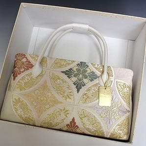 お洒落！！ 京都 西陣織 正絹帯地 使用 利休バッグ お茶席 241110