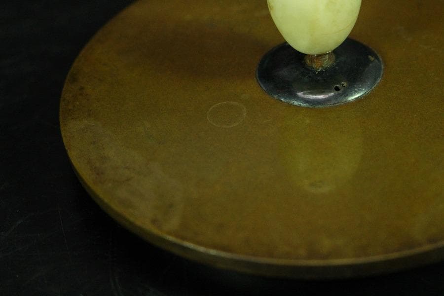 霰肌 寶尽 銀象嵌 持ち手 白玉摘 鉄瓶 祥雲堂 造 共箱(K-A228)