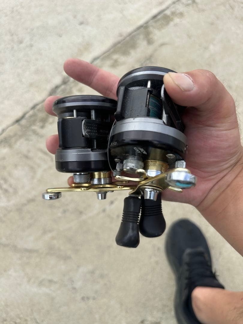 Shimano AXIS 401F 2個　スピニングリール