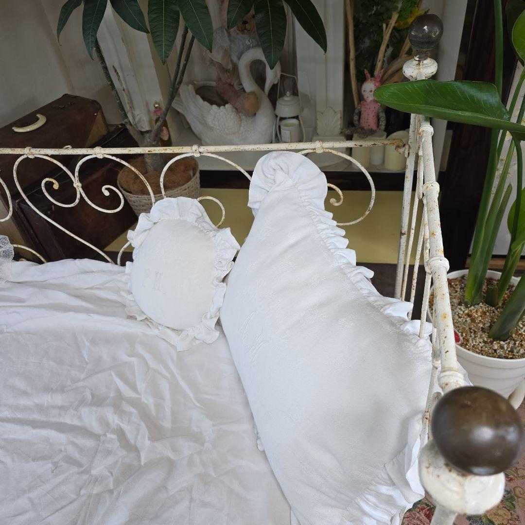 フランスアンティーク　アイアン　ベビーベット　ソファー　椅子