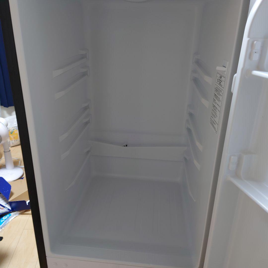 Hisense 2ドア冷蔵庫 黒 HR-D1701B 175L