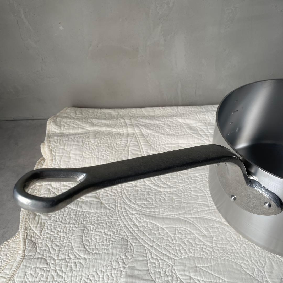 カンダ ハイグレード アルミ片手鍋 寸胴　目盛付 30cm 12L) 蓋つき