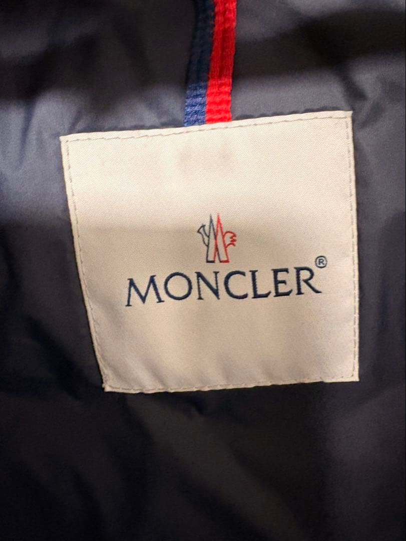 お値下げ依頼　【美品】MONCLER モンジュネーブル　ネイビー