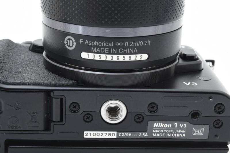 Nikon 1 V3 Digital Camera プレミアムキット