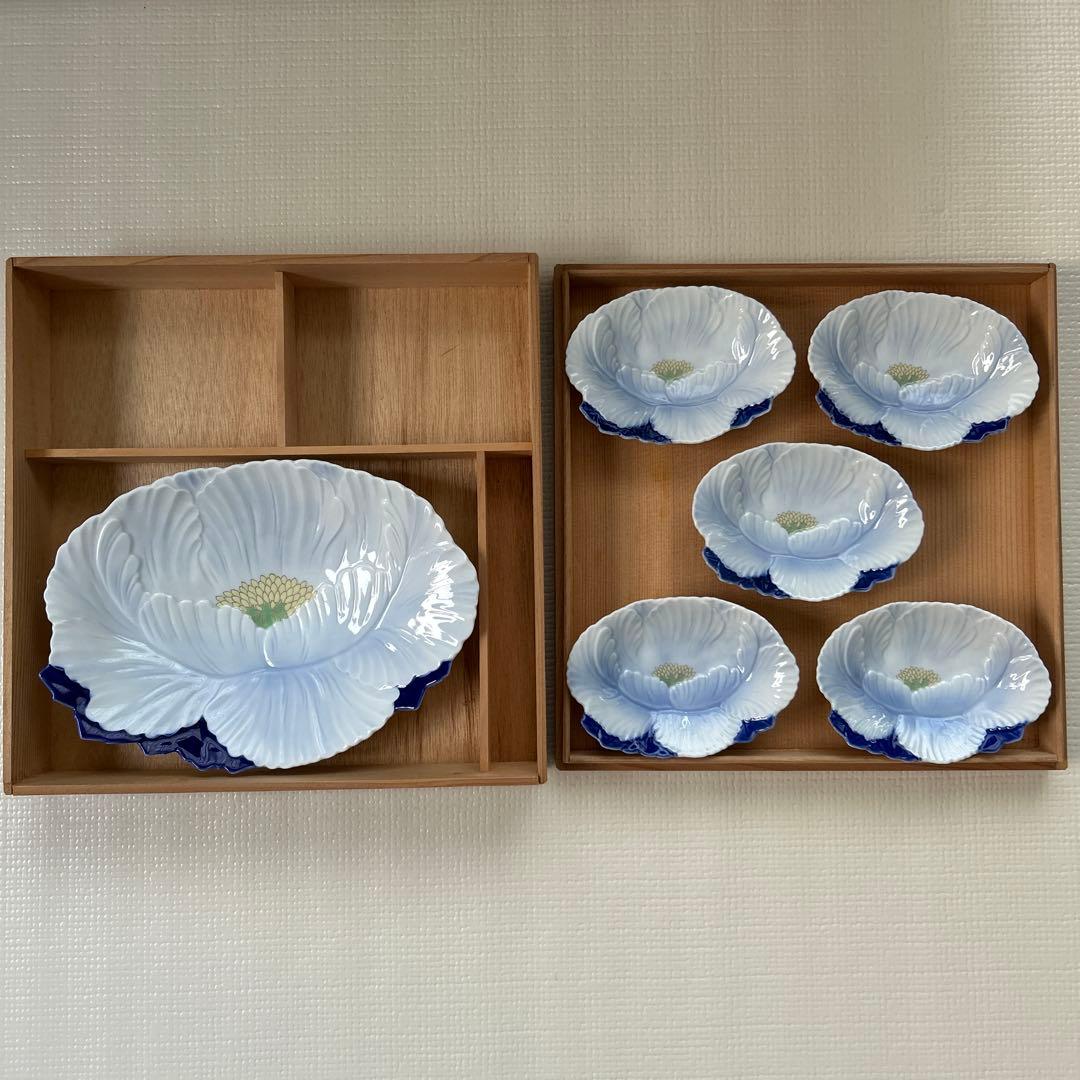 深川製磁　菓子器揃　牡丹彫6枚セット　銘々皿大皿浅小鉢大鉢
