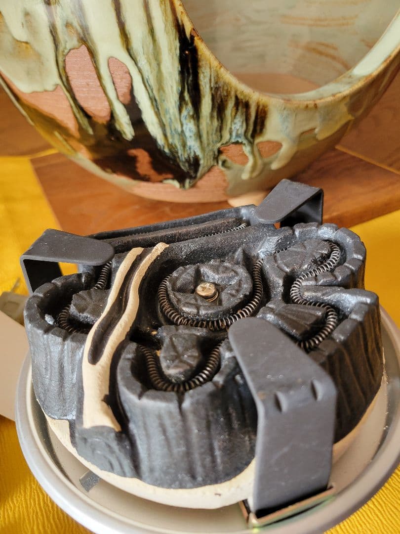 美品 陶器風炉★電熱器、楡材敷板、特注品金属底板のセット