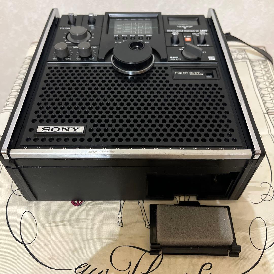 動作美品！●SONY　スカイセンサ－　ICF5800　●昭和のBCL傑作機！