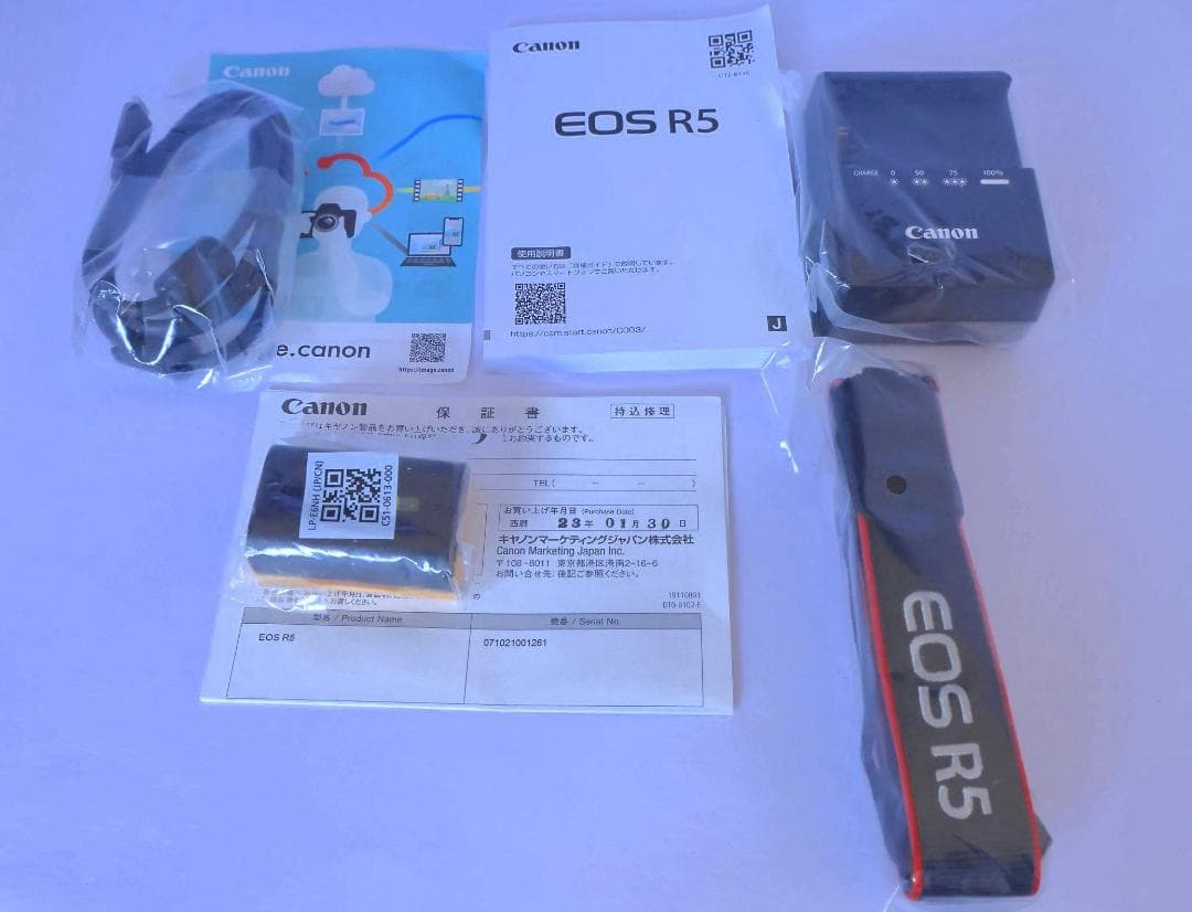 Canon EOS R5用のカメラを除くすべての新品状態の付属品