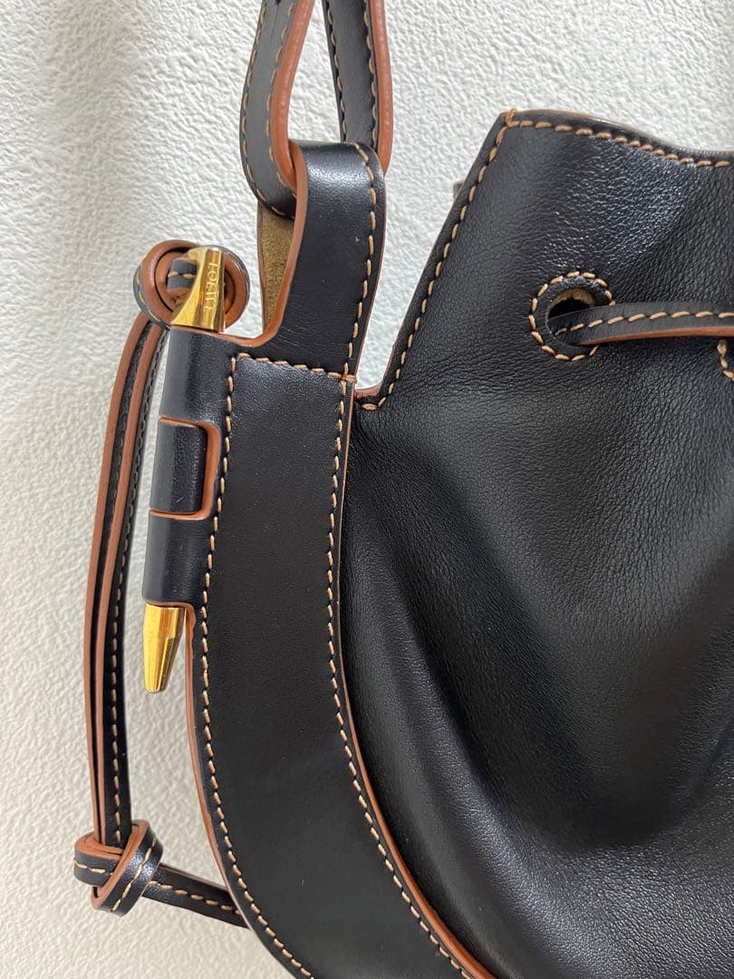 LOEWE ホースシューバッグ