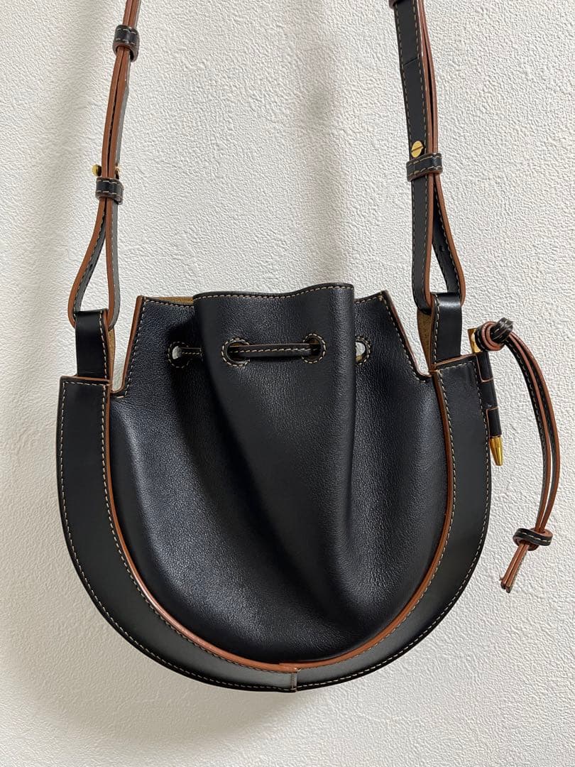 LOEWE ホースシューバッグ