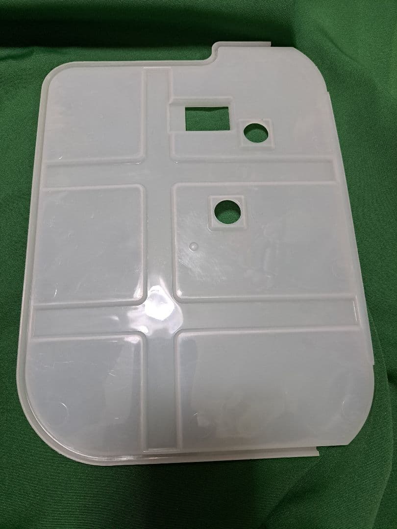 美品　アイリスオーヤマ　　衣料乾燥除湿機　DDDー50E