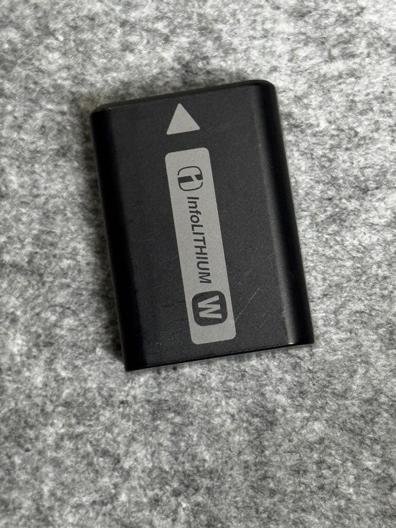 Sony NEX-5 レンズ2本付 ぐるぐるボケヘリオス44M、70-210mm