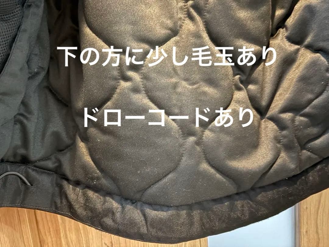 STONE  フード付きブラックジャケット