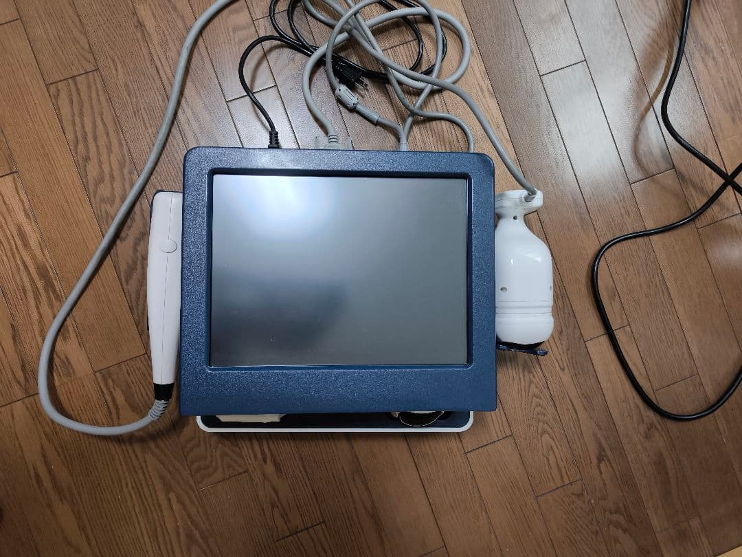 9DHIFE LIPO フェイシャル ライポソニックス 業務用 美容家電 中古品