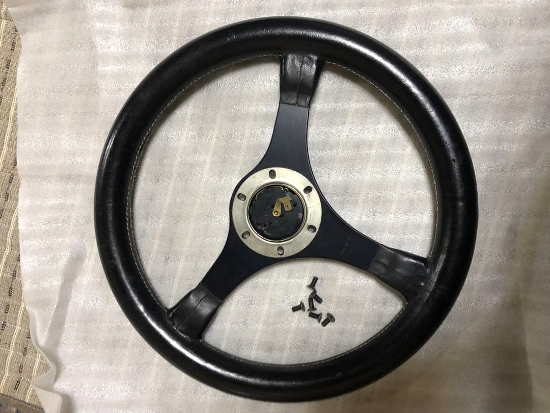 MOMO モモ　ジャッキースチュワート