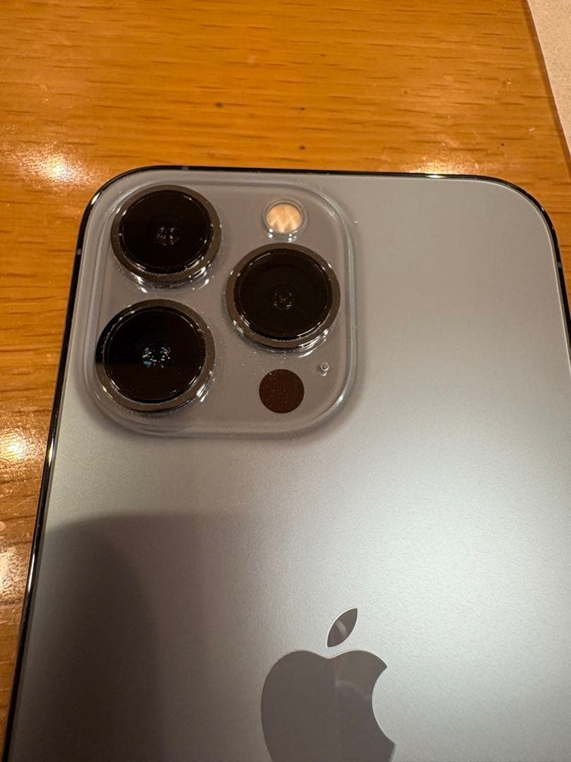 iPhone 13 Pro 【256GB、SIMフリー、電池残量89%】