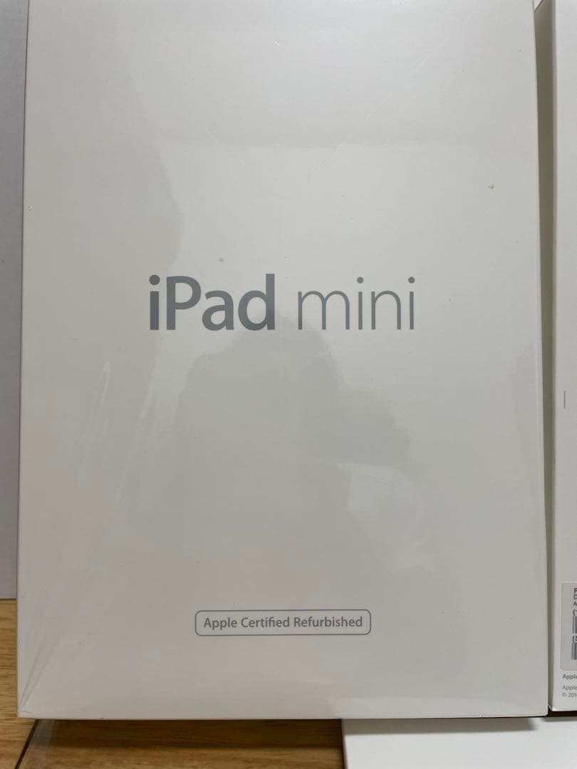 APPLE iPad mini3 WI-FI 64GB おまけケースつき
