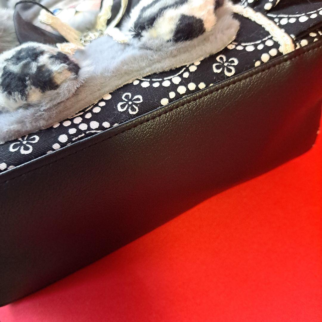 う*読様 コヤンイサムチョン　ルミ　フリルトートバッグ