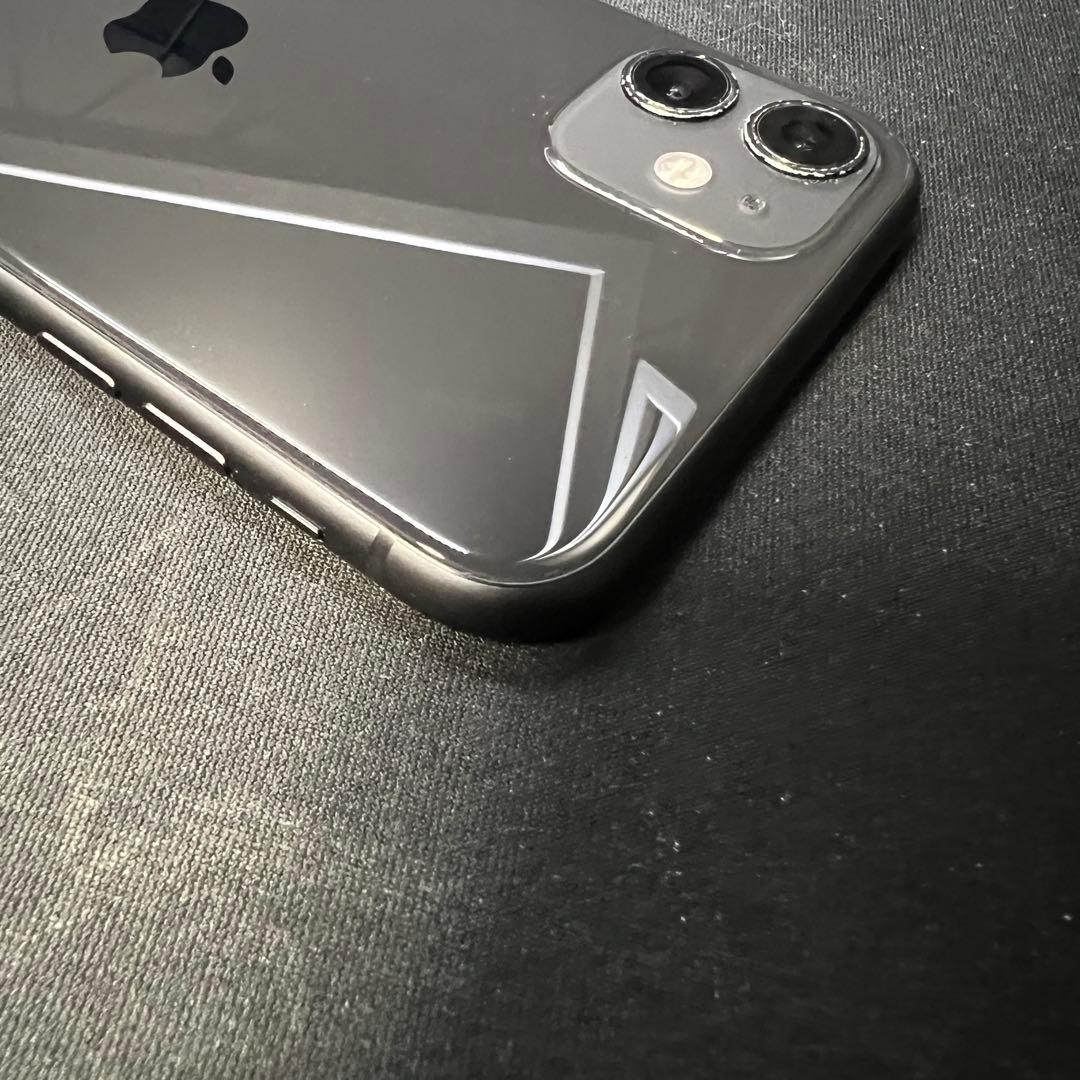 美品 iPhone11 64GB ブラック スマホ スマートフォン アップル