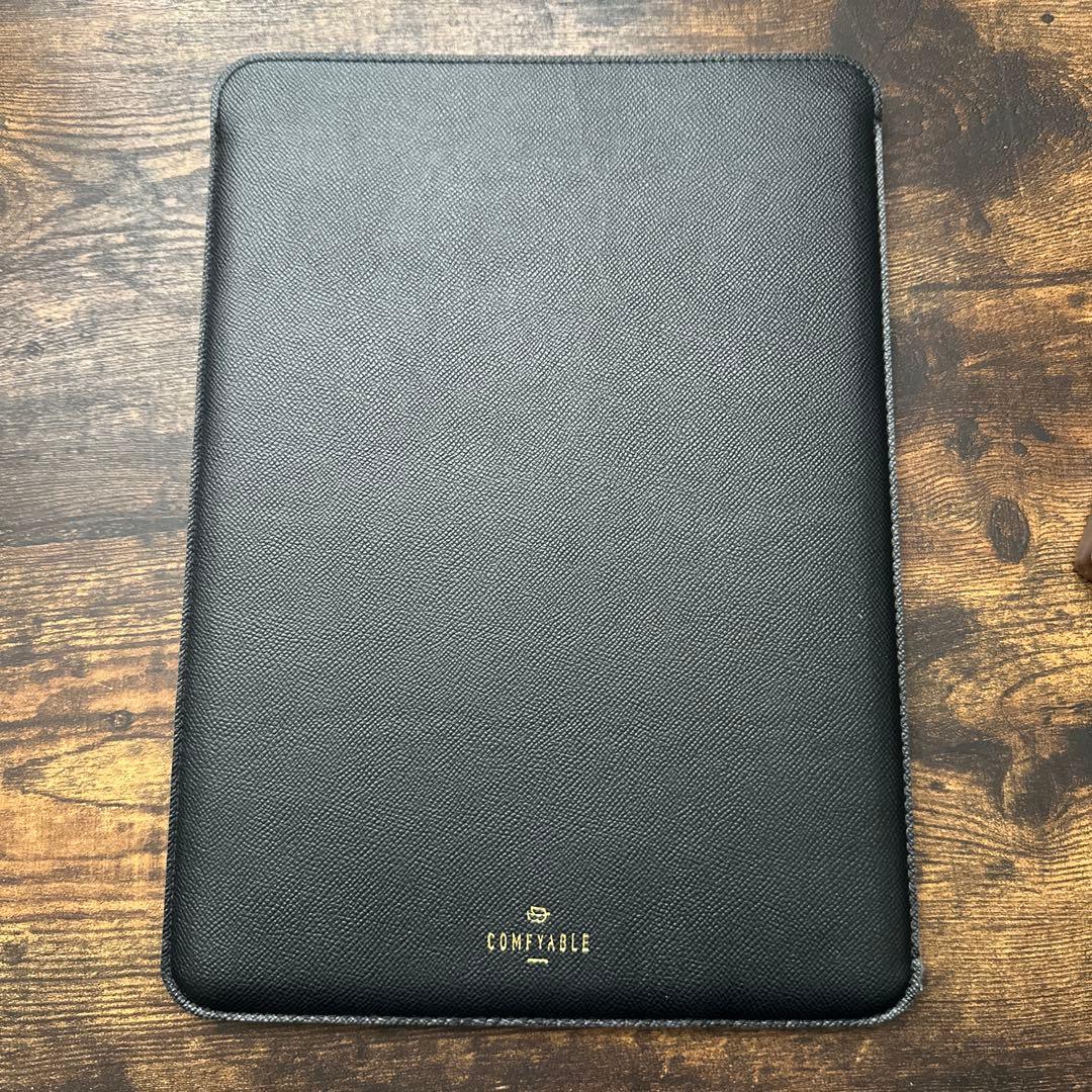 MacBook本体 MacbookAir/13.6inch M2/8GB/256GB