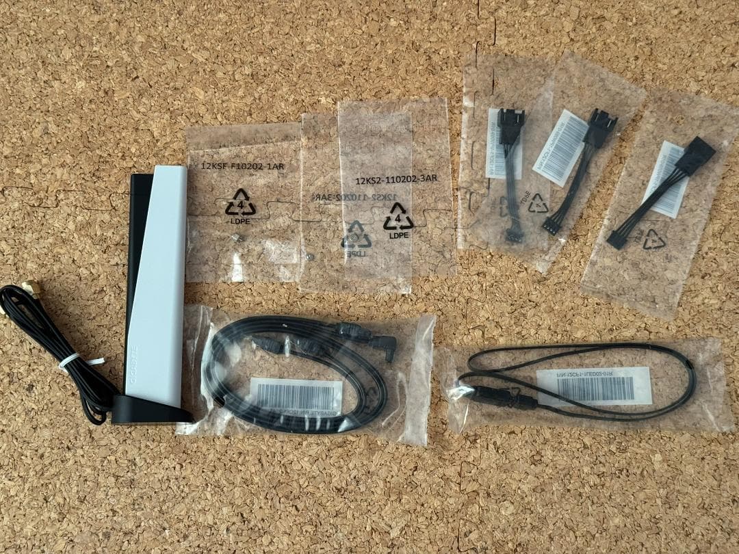 【中古】GIGABYTE Z590I VISION D ITXマザーボード