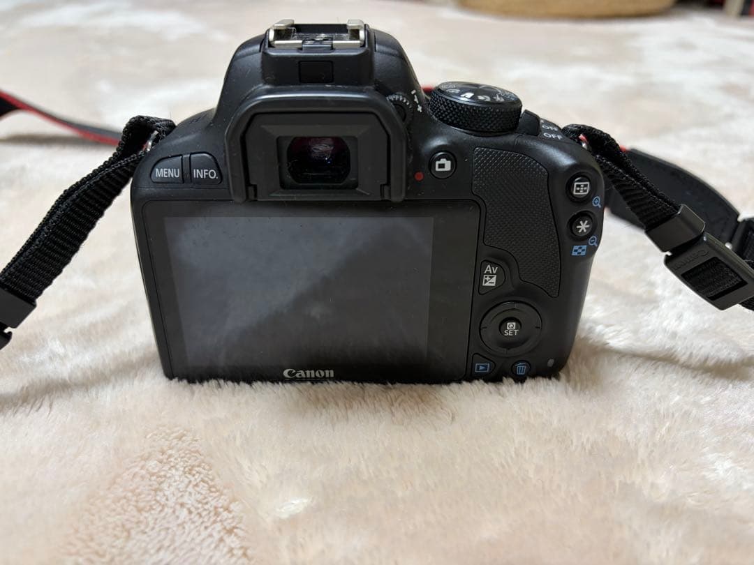 デジタルカメラ Canon eso kiss x7