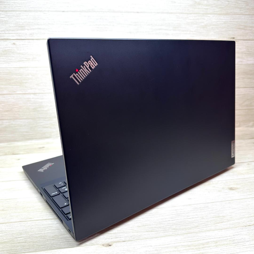 ★美品★ 2021年製 15.6型 第11世代Corei5 Lenovo H13