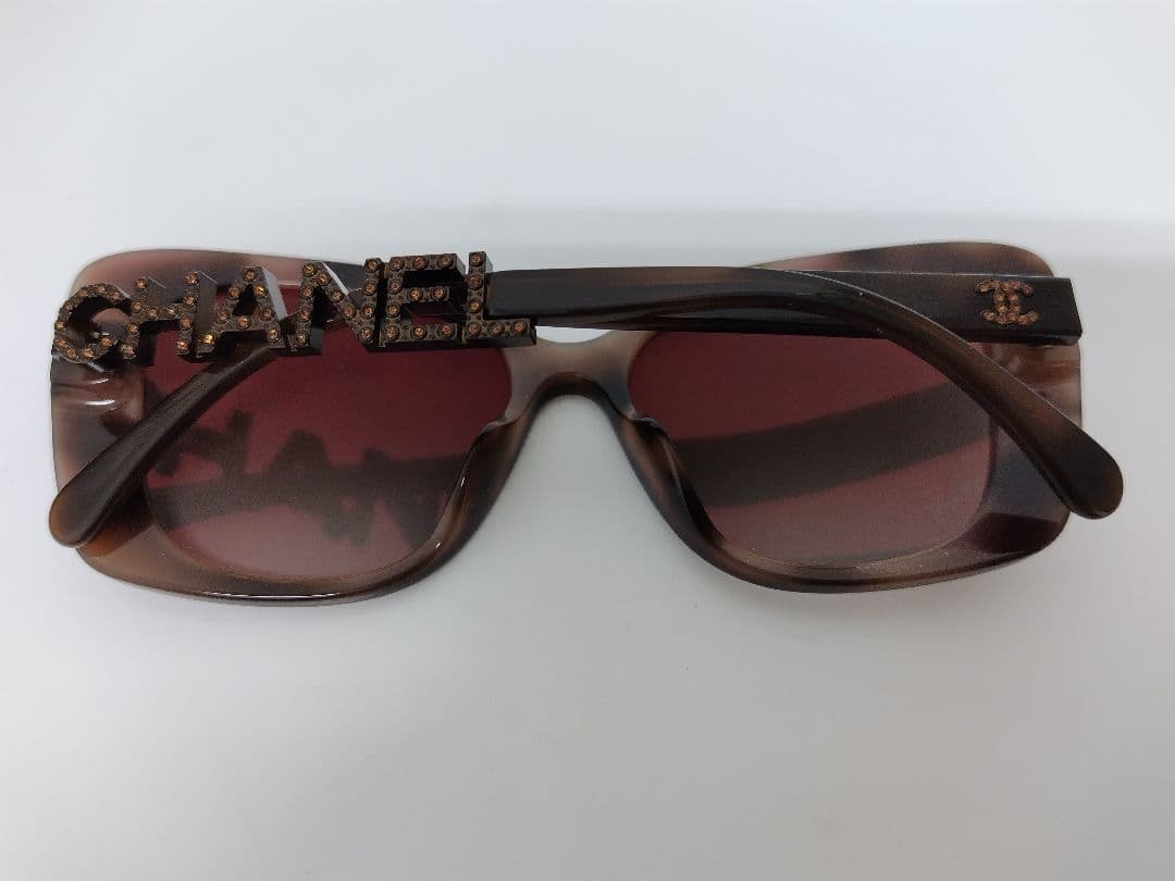 も*わ様 CHANEL ブラウン サングラス　ケース付