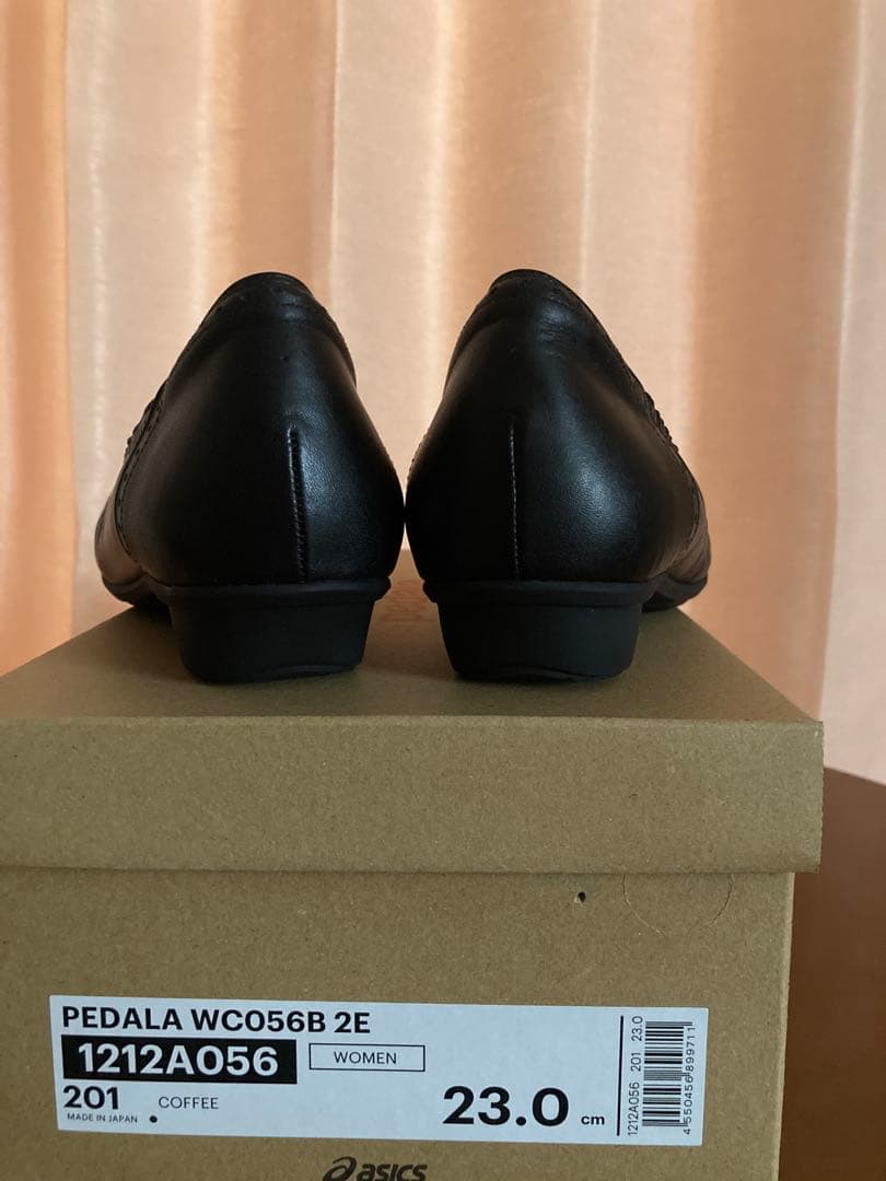 【美品】ASICS pedala ペダラ バレエシューズ　黒　23㎝3E