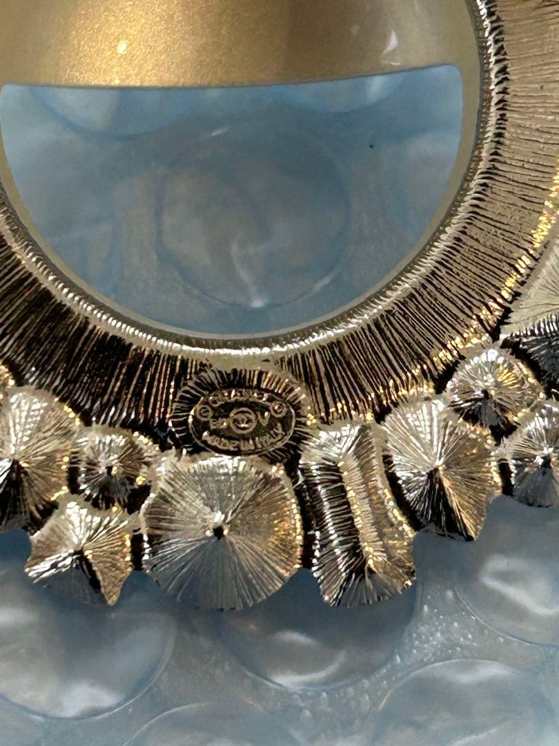 シャネル ココマーク スマイル ラインストーン ブローチ B17V