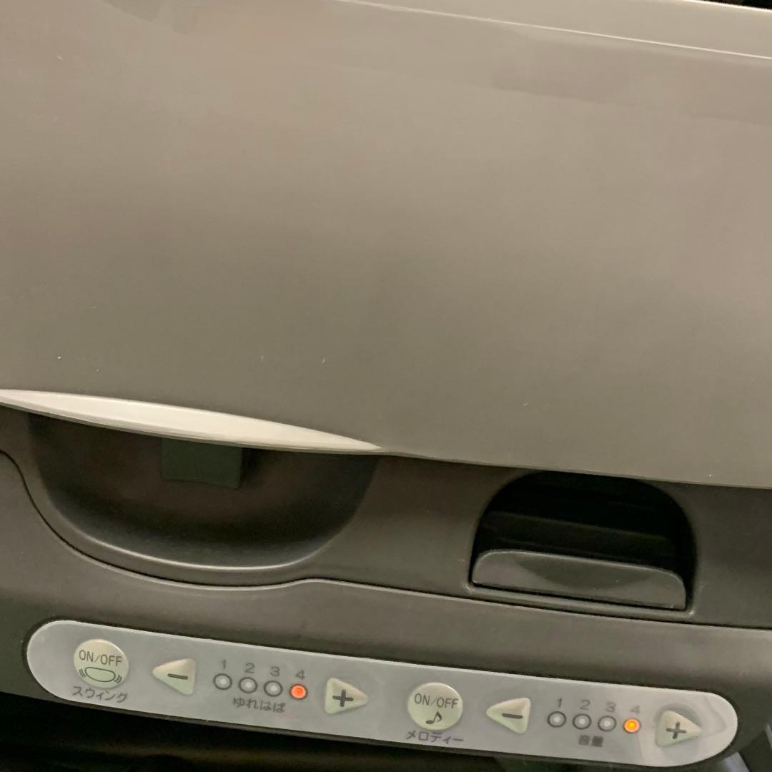 11r41 Combi コンビ ホワイトレーベル ネムリラ AUTO SWING