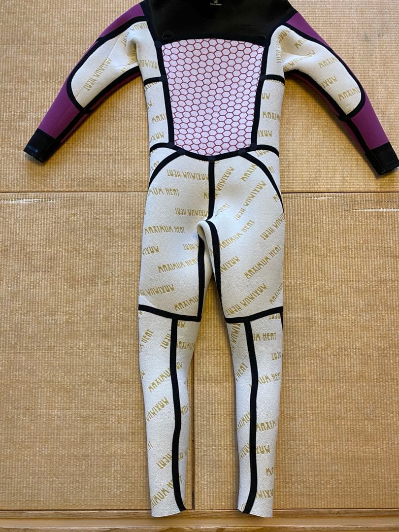 フェロー　fellow セミドライ ウェットスーツ サイズMB 5㎜X3㎜