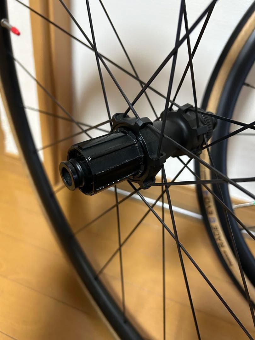 Prime Attaquer V2 Disc 軽量アルミホイール タイヤセット